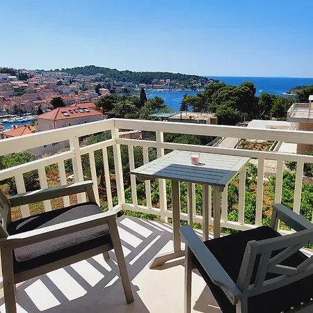 Pensionat Luka 3*